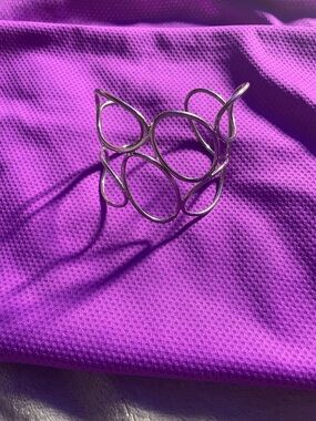 Silver Open Circle Cuff Bracelet - Silver